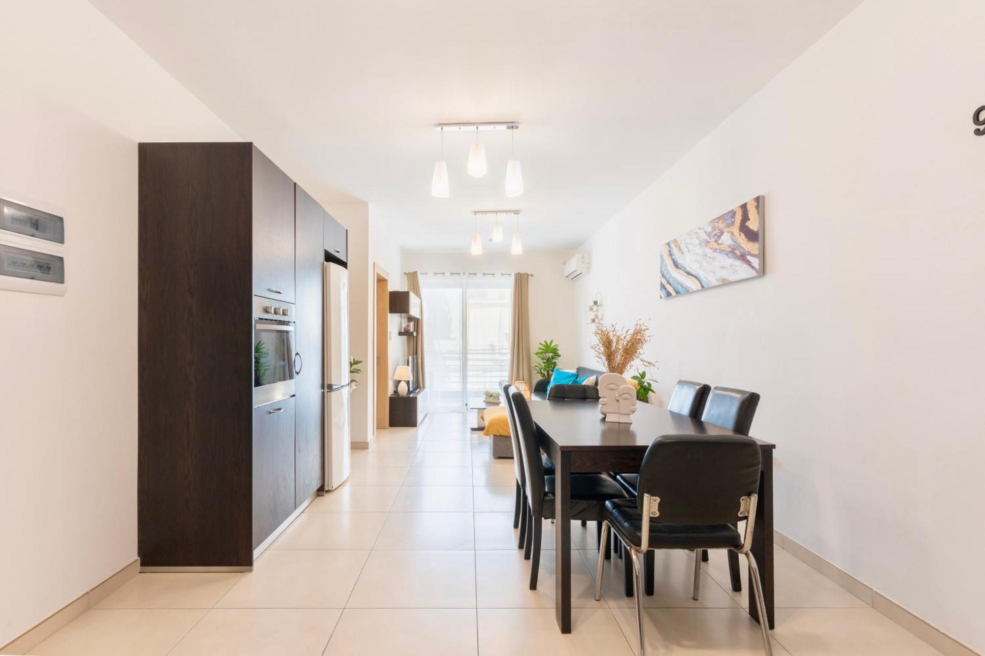 2 Bedroom In Central St Julians Prime Location In Paceville Apt 3 By Vaganza Saint Julian's 외부 사진